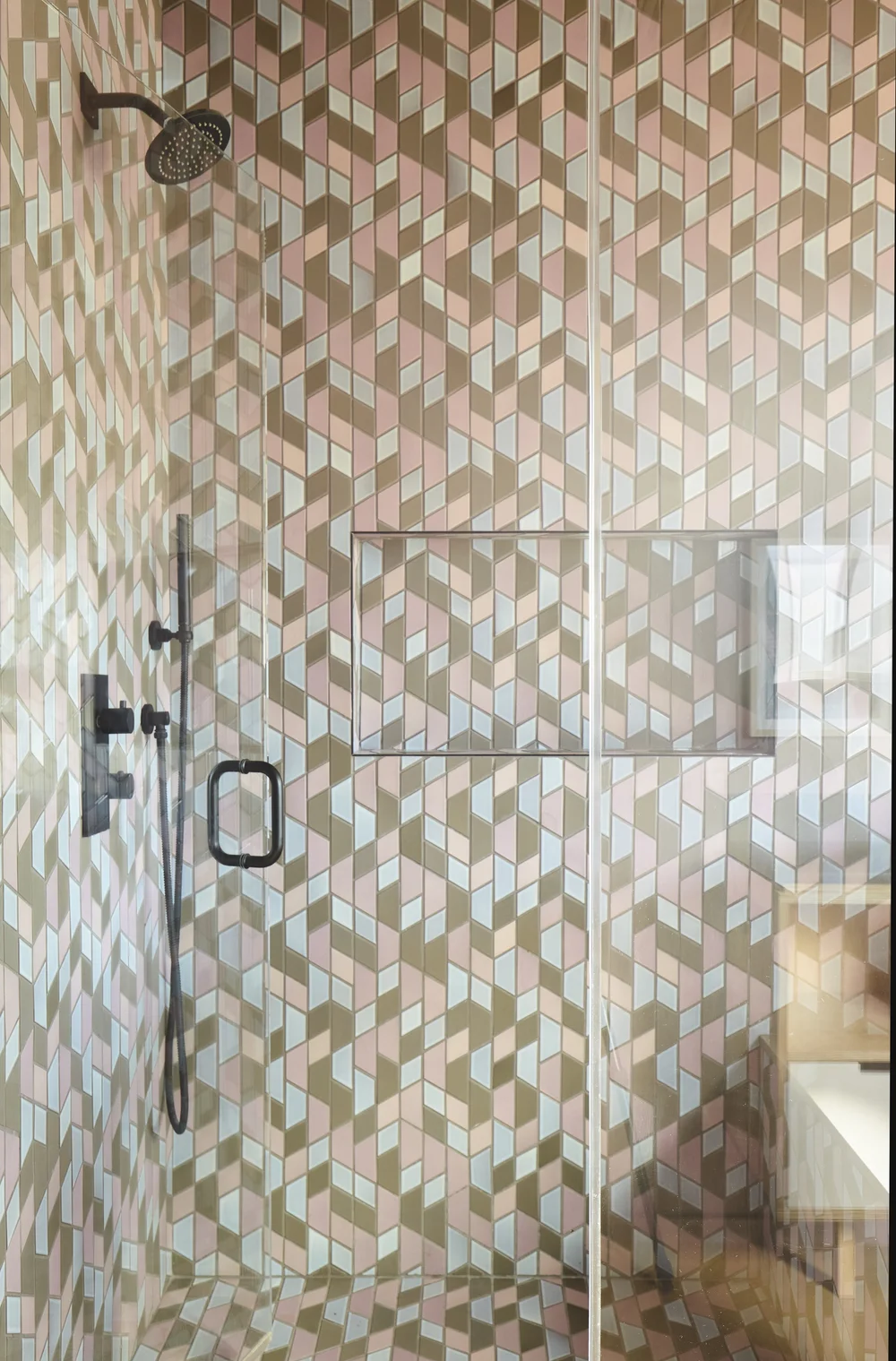 Ivanhoe Mid-Century, mid-century modern renovation by interior designer Tracey Gallacher (view 5 of 14)