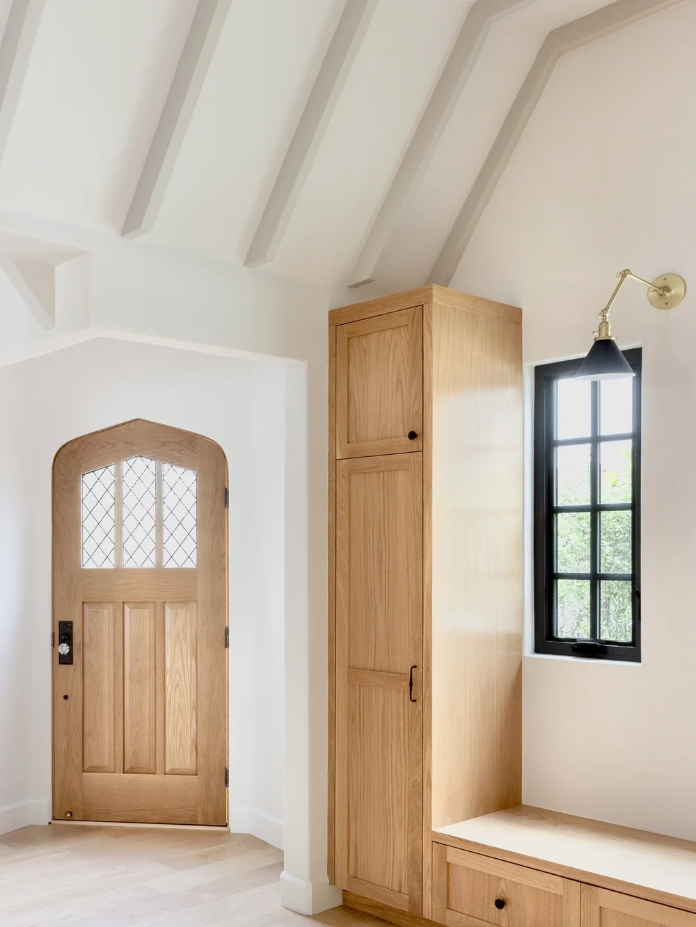 Moreno Highlands Tudor, traditional renovation by interior designer Tracey Gallacher (view 1 of 12)